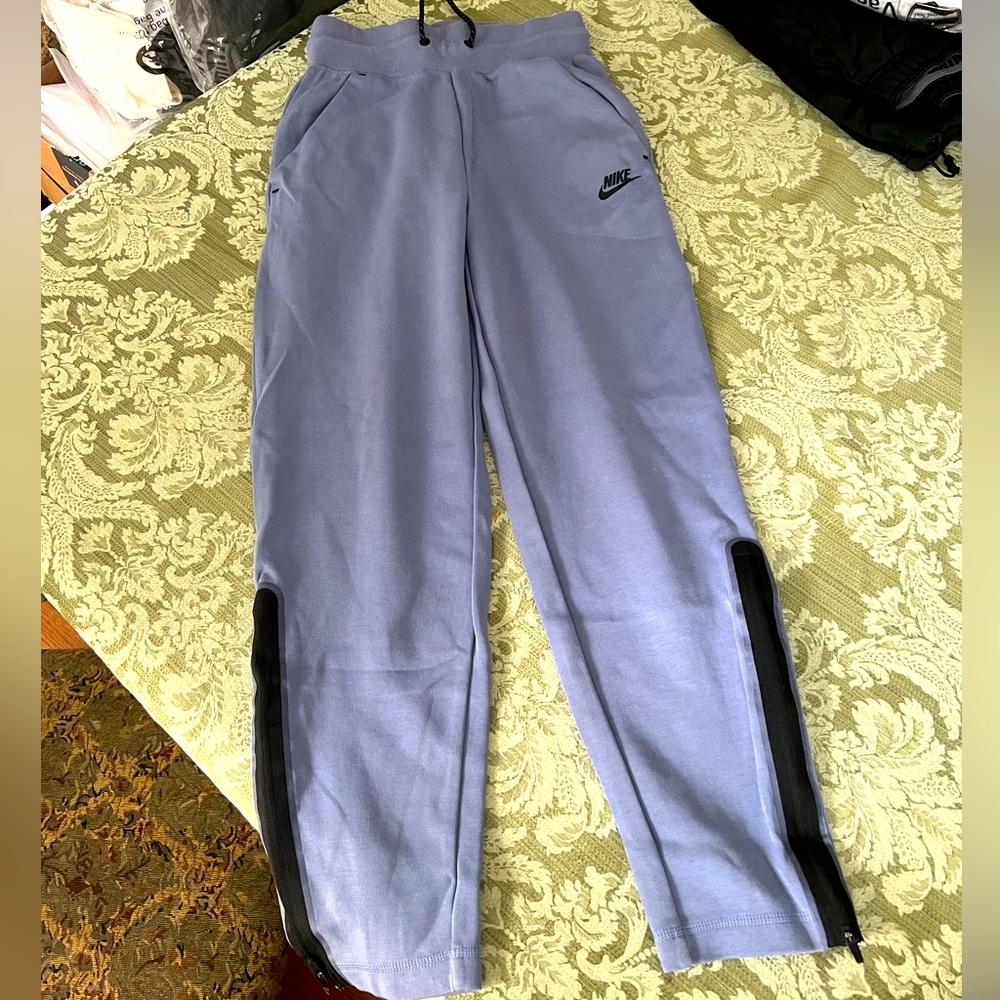Lilac Women’s joggers